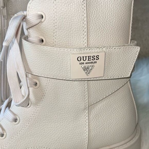 Guess Women’s Ankle Combat Boots Ivory New without Box.size 8.5 - Picture 4 of 9